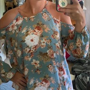 Altar’d state Floral top